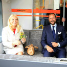 Crown Prince Haakon and Crown Princess Mette-Marit traveled by train to Arendal (Photo: Gorm Kallestad / Scanpix)